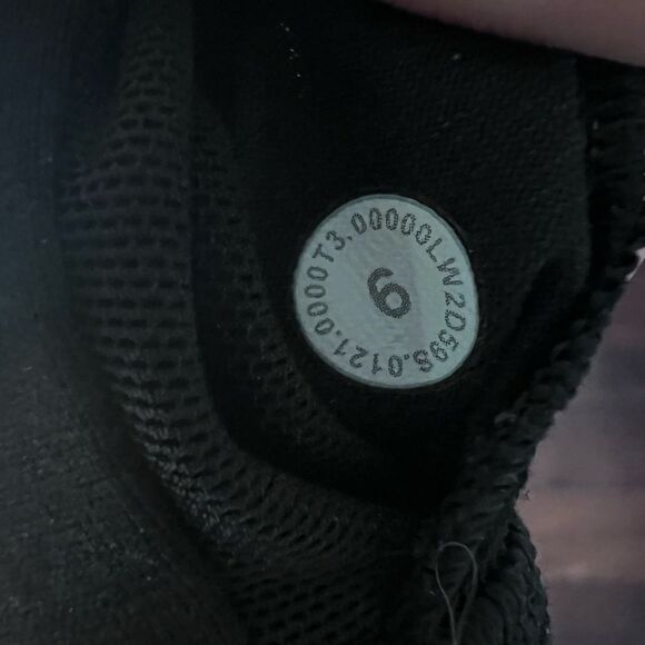 Lululemon Energy Bra Long Line 
Size 6 - Picture 5 of 5